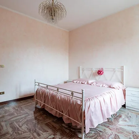 Casa Gentile Con Giardino *